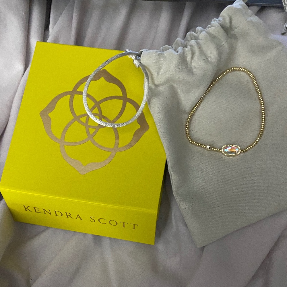 Kendra Scott bracelet